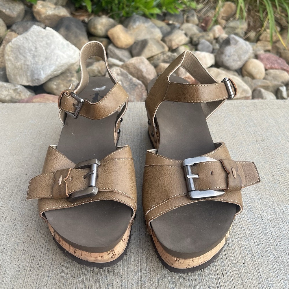 Corky's Size 8 Platform Wedge Sandals Brown Buckle Cork Footbed Lightweight